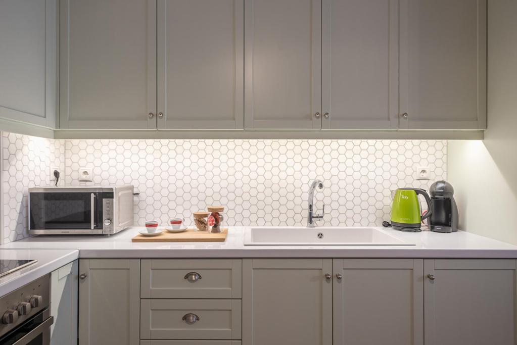 Pame Rentals - 2Bd & 2Ba Home, 4 Min To Acropolis เอเธนส์ ภายนอก รูปภาพ