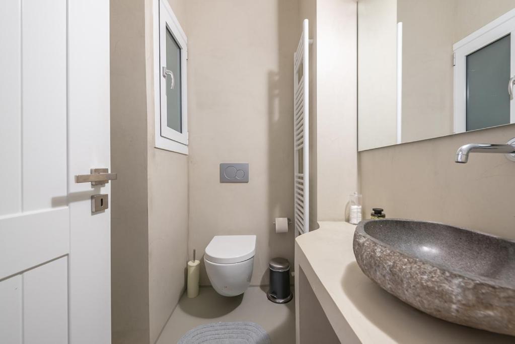Pame Rentals - 2Bd & 2Ba Home, 4 Min To Acropolis เอเธนส์ ภายนอก รูปภาพ